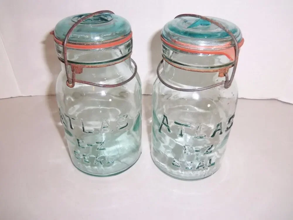 2 Atlas E-Z Seal Canning Mason Jars Blue Quart -061734